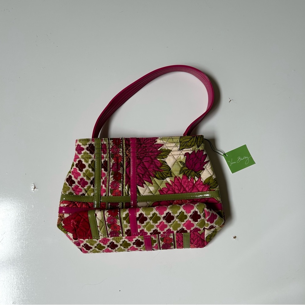 Vera Bradley NWT Retired Tote Sweet Hello Dahlia Pink Green Floral 10x8.5” Purse
